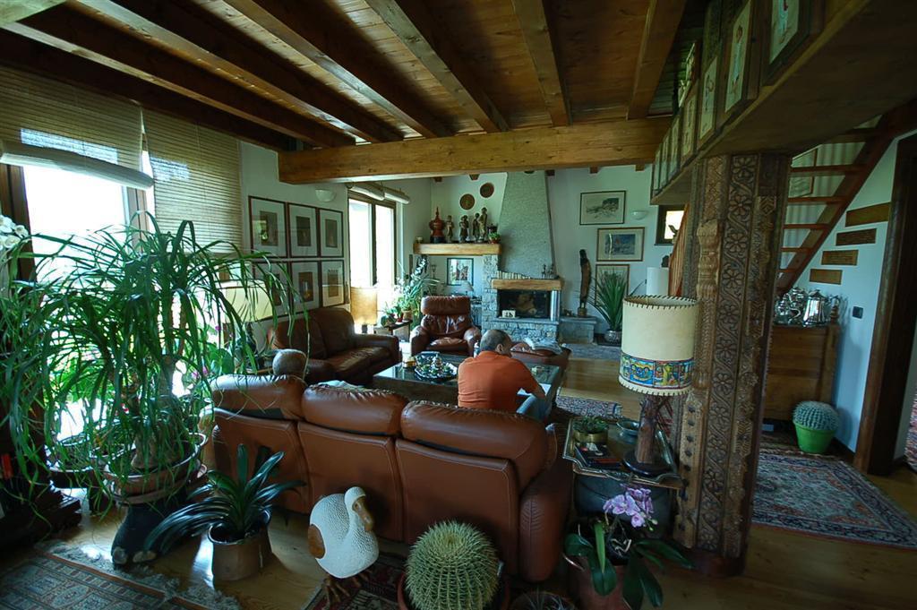 Mon Reve Bed & Breakfast Aosta Bagian luar foto